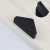 Möbelgriff Mulas – dreieckiger geometrischer Griff in Schwarz oder gebürstetem Gold. Modern und minimalistisch – egriffe.at