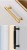 Möbelgriff Montana Schwarz/Gold – gerändelter T-Bar-Griff im Industrial-Stil, erhältlich in 128 mm und 160 mm – egriffe.at