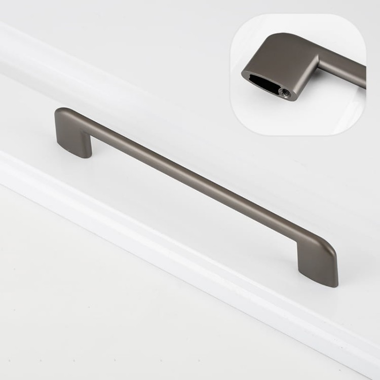 Möbelgriff Sabalo – moderner minimalistischer Griff für Küchenschränke, Schubladen, Kommoden und Badmöbel in Schwarz, gebürstetem Gold, gebürstetem Nickel und Perlgrau. Größen 128, 160, 192 und 256 mm – egriffe.at