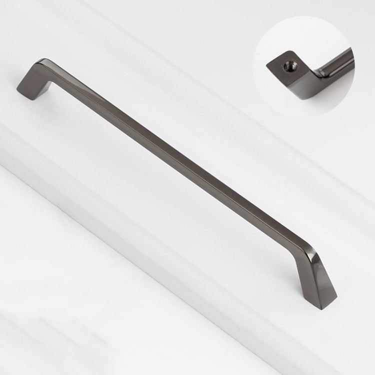 Möbelgriff Amarito – moderner Aufsatzgriff für Schränke und Schubladen in gebürstetem Gold, Schwarz, Perlgrau, gebürstetem Nickel, hellem Sandschwarz und Sandgold. Schlichter Küchengriff – egriffe.at.
