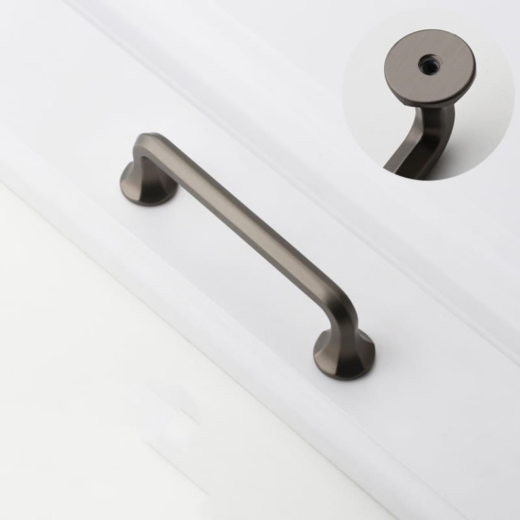 Möbelgriff Grillo – eleganter länglicher Griff und sechseckiger Knopf für Schränke und Schubladen in gebürstetem Gold, Schwarz, gebürstetem Nickel und Perlgrau – egriffe.at.
