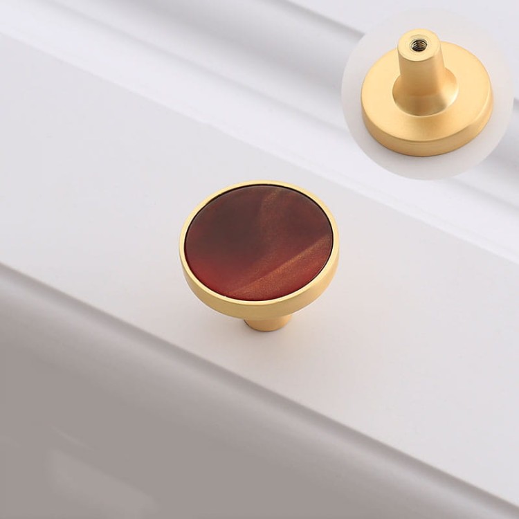 Möbelknopf Santa – farbige runde Knöpfe mit goldenem Rand für Schränke und Kommoden, dekorative Möbelgriffe, erhältlich im Shop egriffe.at