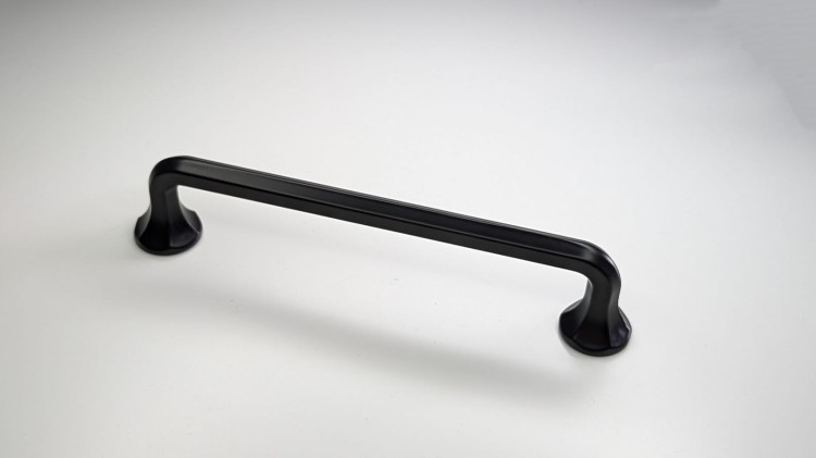 Möbelgriff Grillo – eleganter länglicher Griff und sechseckiger Knopf für Schränke und Schubladen in gebürstetem Gold, Schwarz, gebürstetem Nickel und Perlgrau – egriffe.at.
