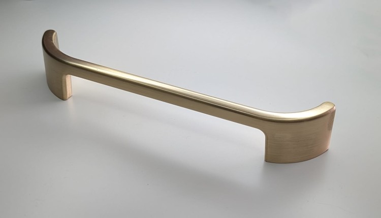 Möbelgriff Palomo – goldener Griff 128 mm und Knopf für Schränke und Schubladen, eleganter Griff für Möbelfronten, erhältlich im Shop egriffe.at