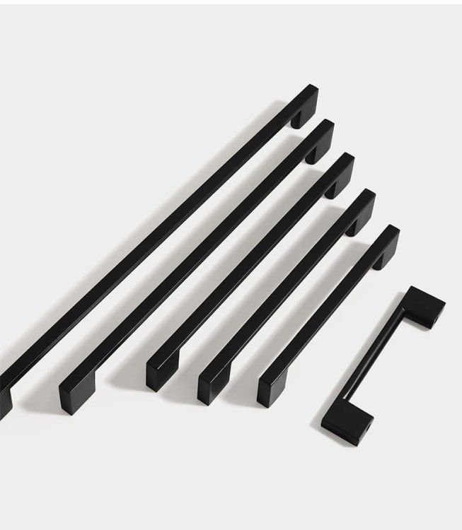 Möbelgriff Anto – klassischer kantiger Frontmontage-Griff in Schwarz, gebürstetem Nickel, Sandgold und glänzendem Chrom. Größen 128–320 mm, ideal für Küche, Bad, Schränke, Kommoden und Schubladen.