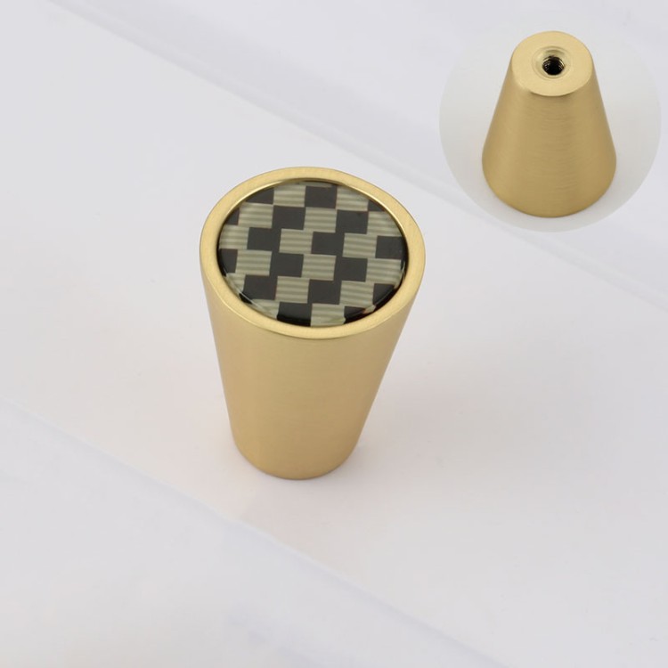 Möbelknopf Luiza – Designerknopf aus massivem Holz, mehrfarbig (u. a. Schwarz, Weiß, Rot, Blau, Grün), Größe 24,6 mm. Für Küche, Bad, Kommoden, Schubladen und Schränke – egriffe.at