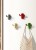 Wandhaken Cactus – verspielt und modern, ideal für Flur, Küche, Bad und Kinderzimmer. Robust und leicht zu montieren. Farben: Gold, Rot, Grün und Grau.