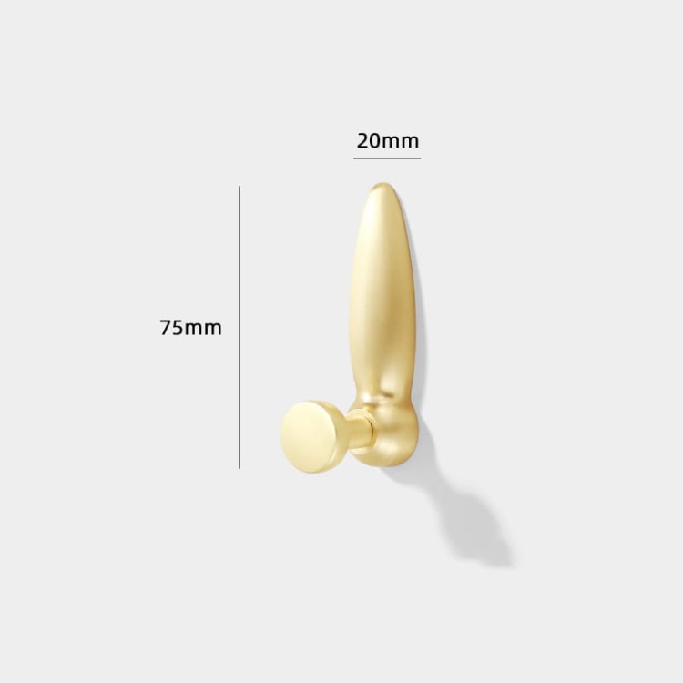 Wandhaken Lumbi mit moderner organischer Form. In gebürstetem Gold und Perlgrau erhältlich – ideal für Zuhause und gewerbliche Räume, einzeln als Akzent oder als Teil einer dekorativen Wandkomposition.