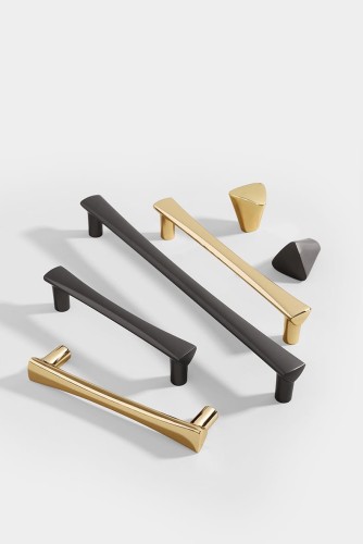 Uchwyt meblowy Tuse – smukły, nowoczesny uchwyt dostępny w kolorze złotym i szarym perłowym, w rozmiarach 128 mm, 192 mm oraz jako gałka; idealny do eleganckich mebli kuchennych, szuflad, komód i garderoby w klasycznym lub nowoczesnym stylu