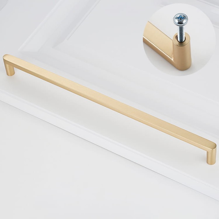 Möbelgriff Vega – moderner minimalistischer Griff in Schwarz, gebürstetem Gold, gebürstetem Nickel und Perlgrau. Größen 128–256 mm, ideal für Küche, Kommoden, Schränke, Garderobe und Bad.